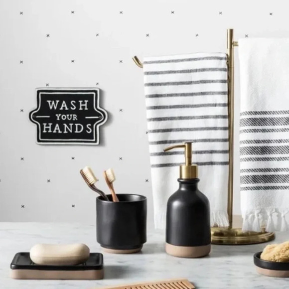 NWOT Hearth & Hand Magnolia Home Joanna Gaines Wash Your Hands Towel Hanger Sign - Picture 5 of 6